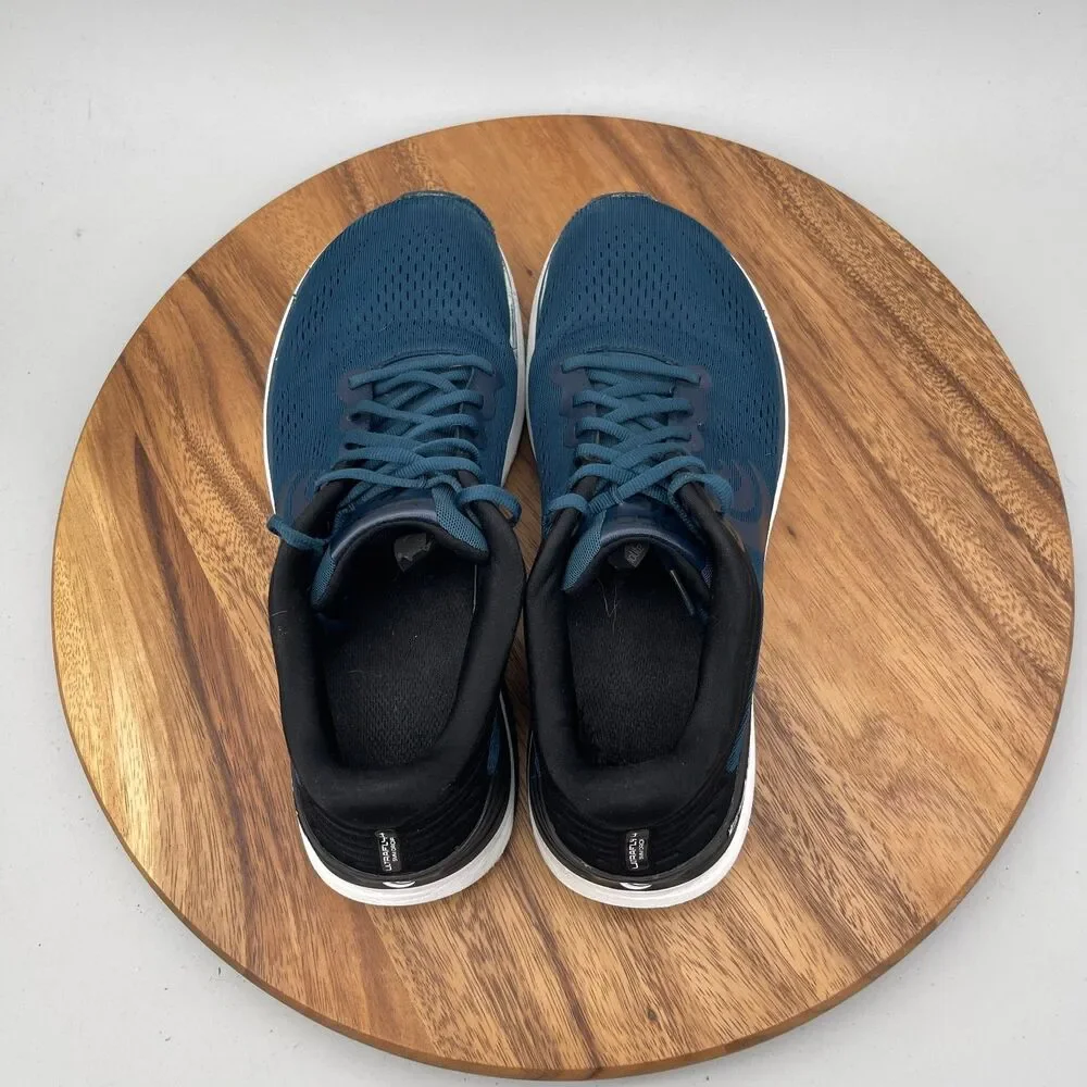Topo athletic ultrafly